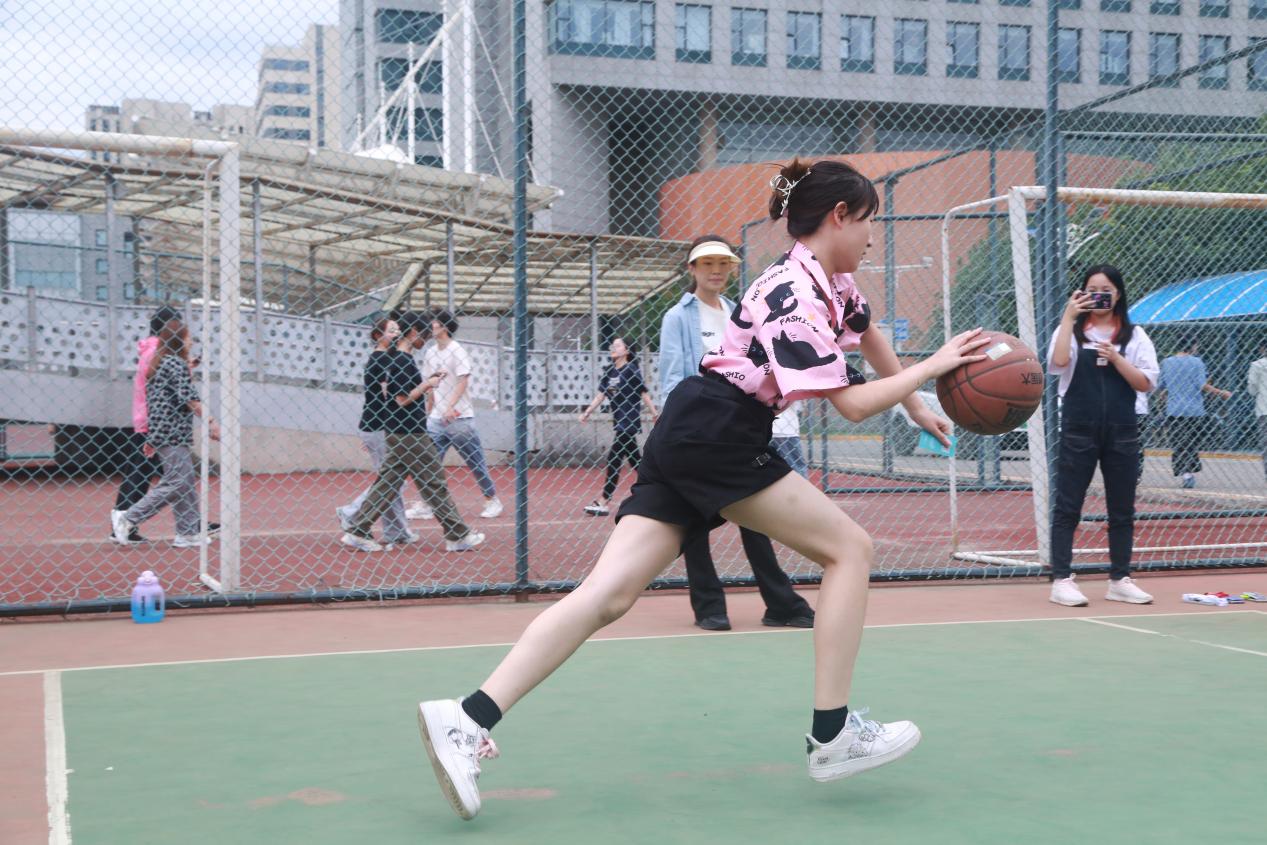 草榴社区